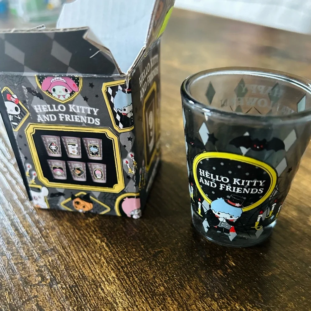 Hello Kitty and Friends Halloween Mini Glass Set - Kiki